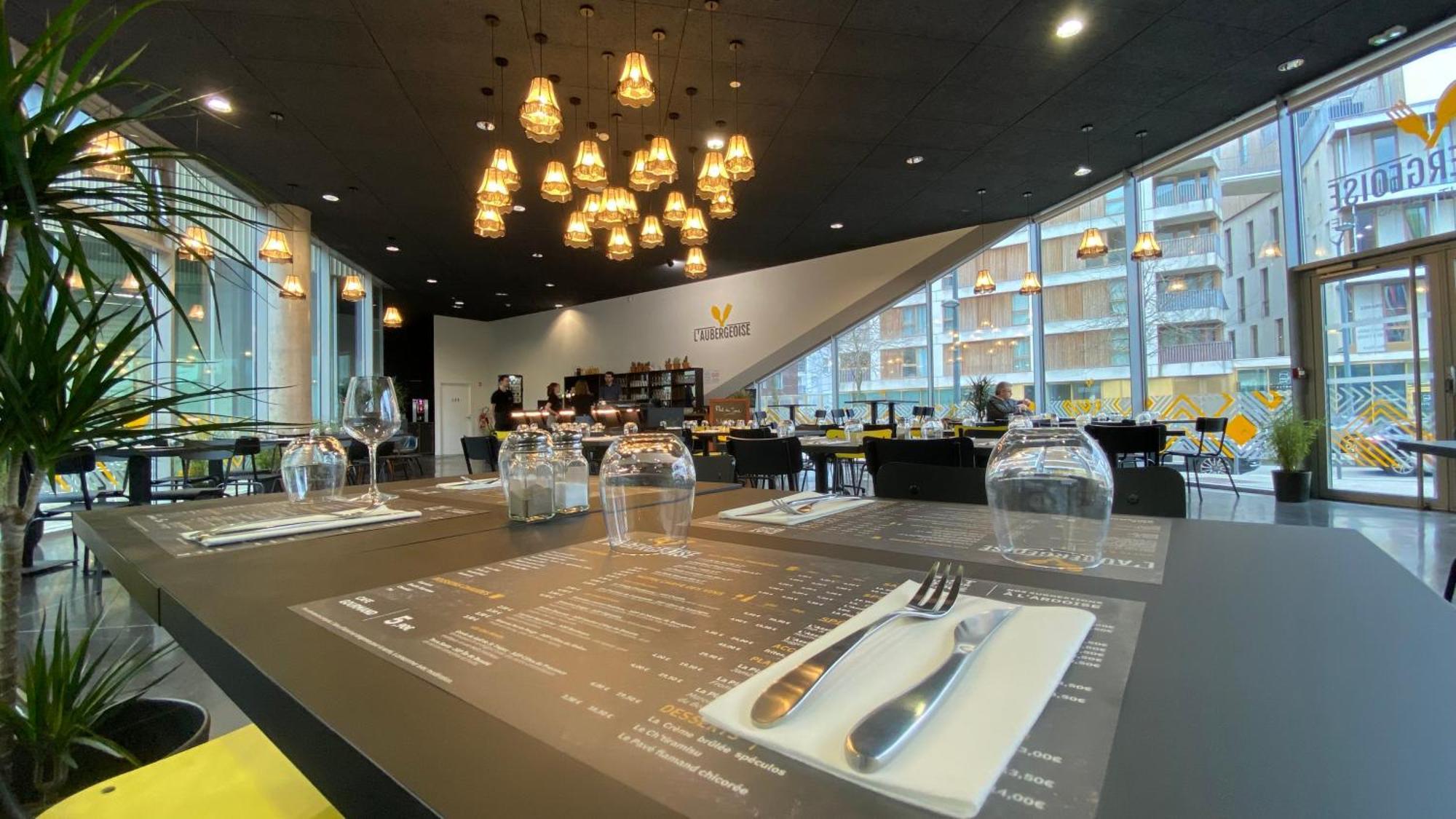Auberge De Jeunesse Hi Лил Екстериор снимка